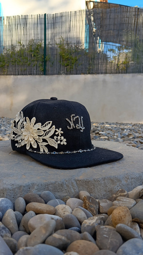 Bloom cap NOLOVELEFT