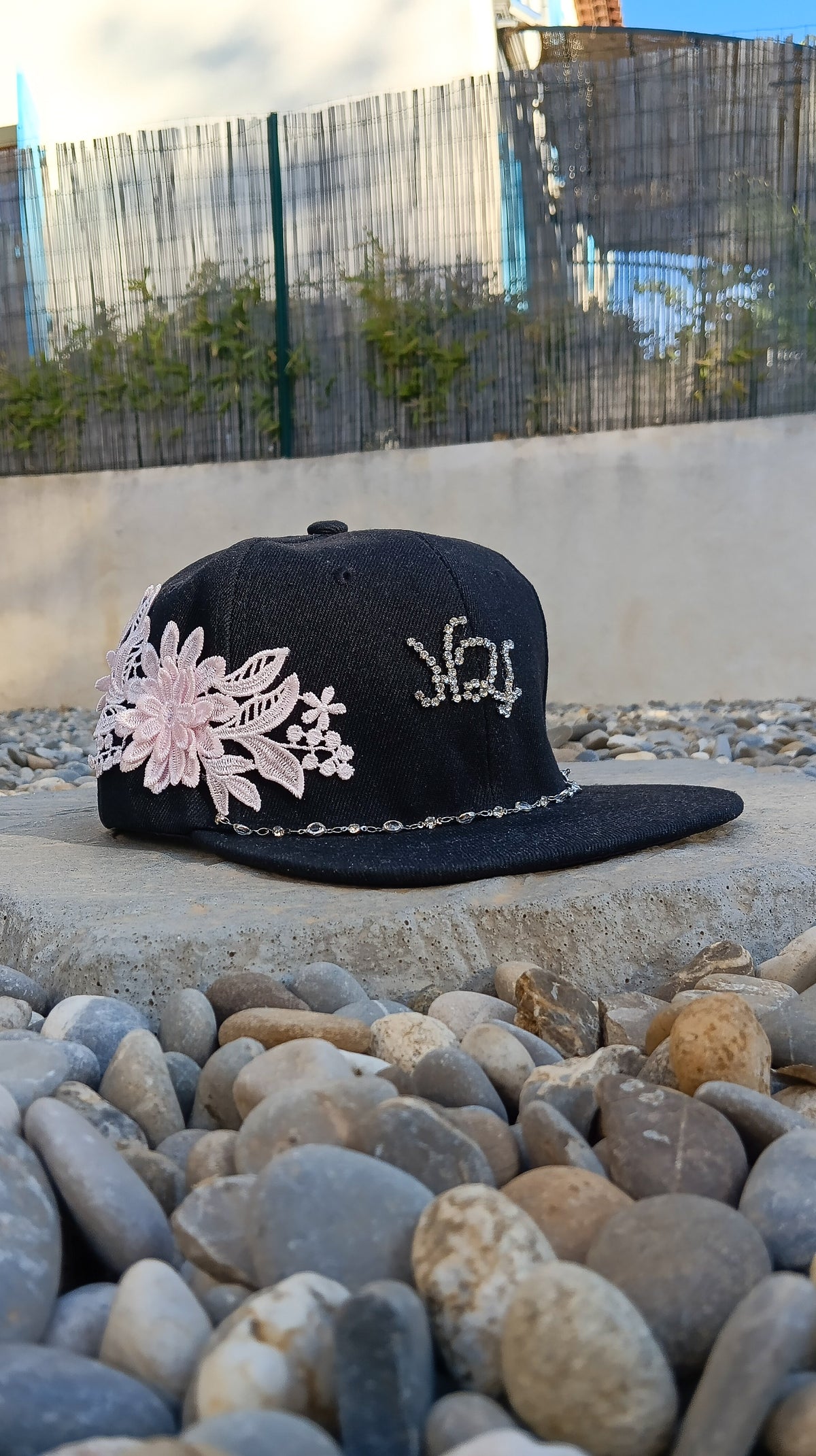 Bloom cap NOLOVELEFT