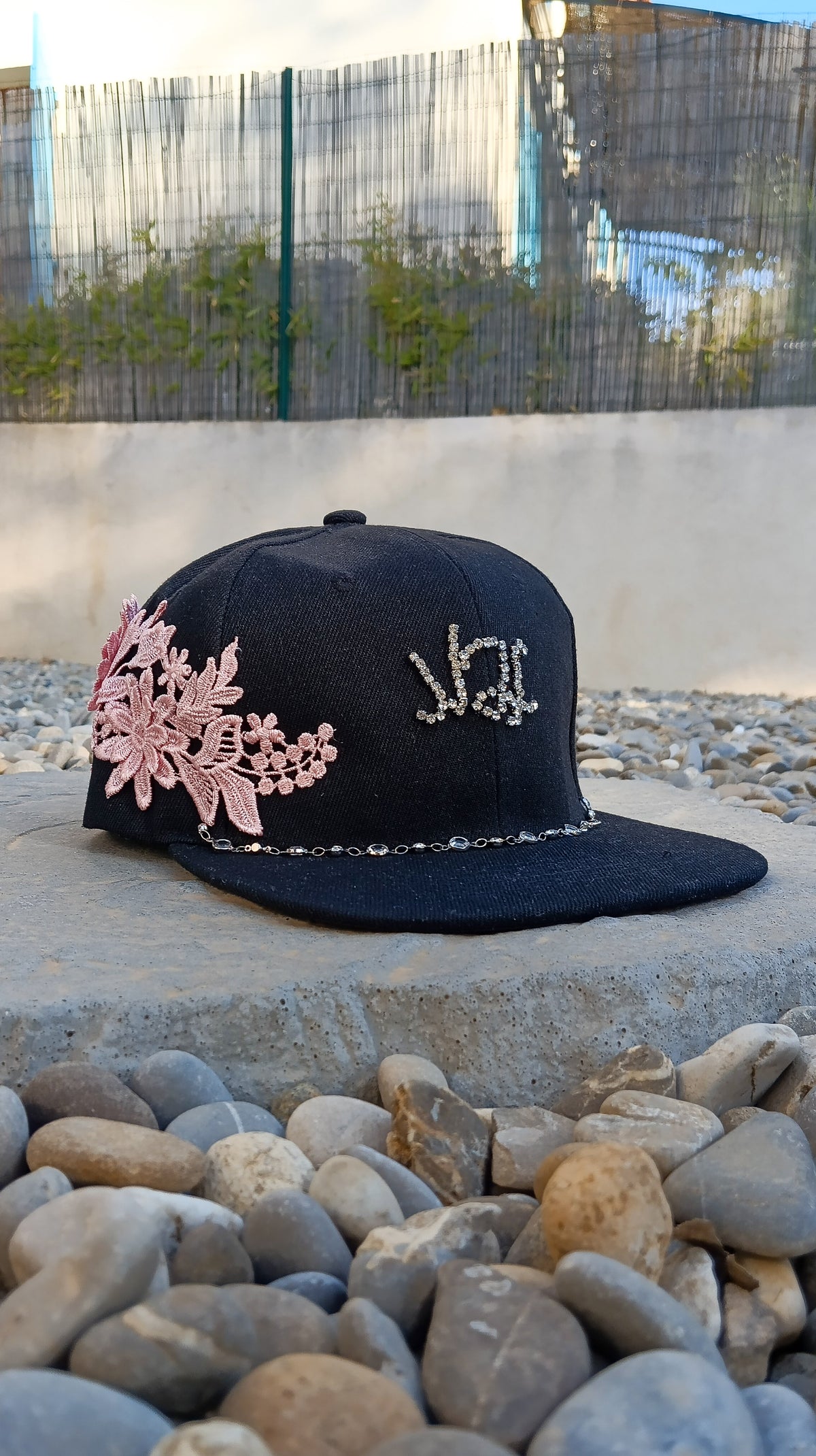 Bloom cap NOLOVELEFT